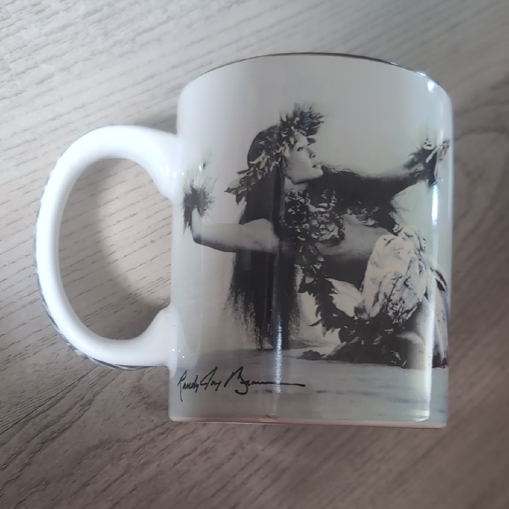 Hula Dancer Ceramic Mug